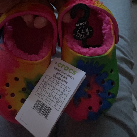 Amazon.com | Crocs Kids Kids crocs size c7 (children’s)